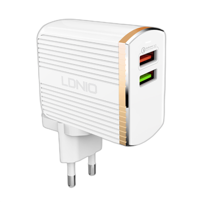 Komplet adapter LDNIO A2502Q 220v 2x USB 1x QC 3.0 1x 2,4A + lightning kabel